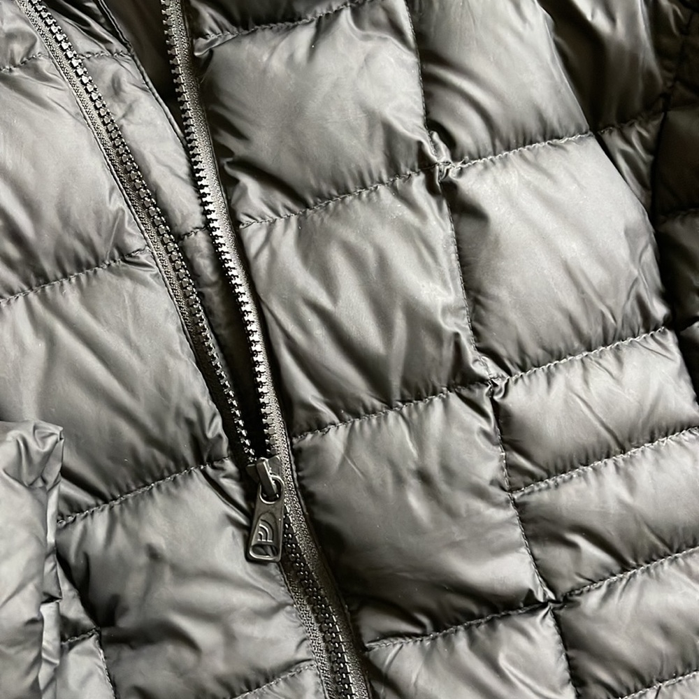 Women’s Northface coat - Picture 3 of 4